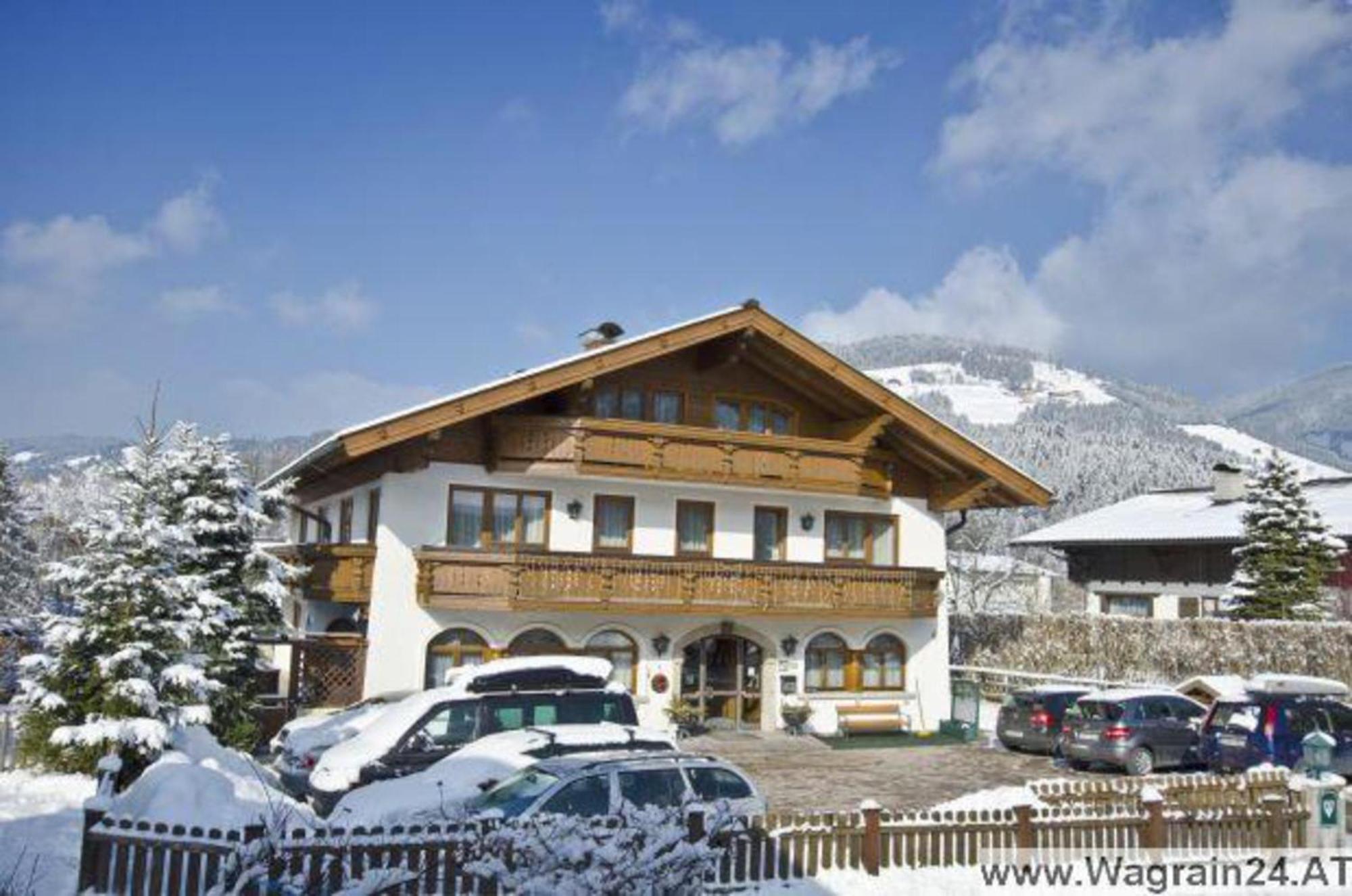 Landhaus Hubertus Wagrain Exterior photo